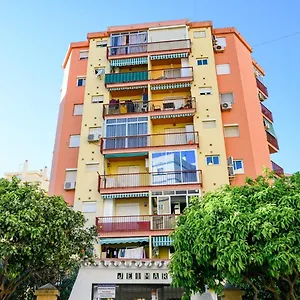 Burgos 2 Terrace, Pool, Parking By 10tosea , Fuengirola España